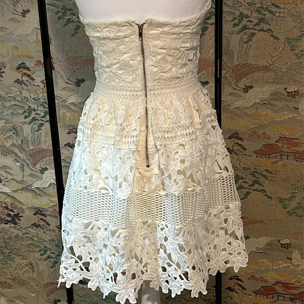 ROMEO & JULIET COUTURE CREAM LACE MINI STRAPLESS COCKTAIL DRESS SIZE S